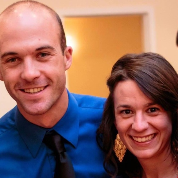 Meet your Posher, Sondra - Picture 1 of 2